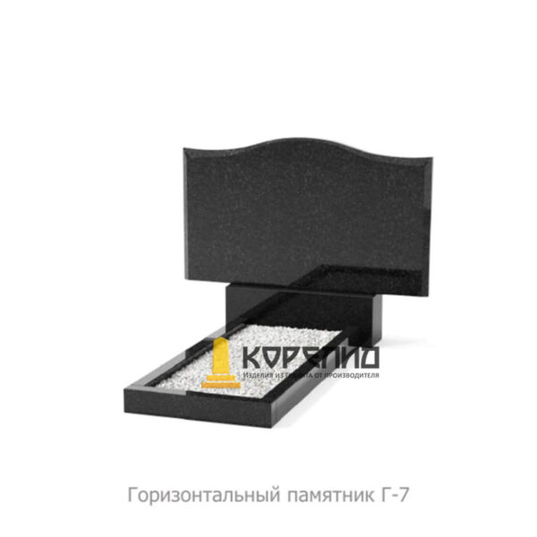 Двойные памятники с одним цветником